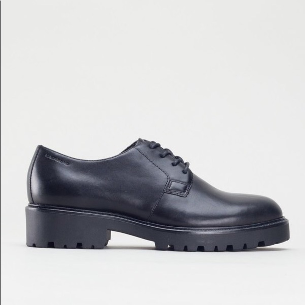 Vagabond Kenova Oxford, size 6US / 36EU